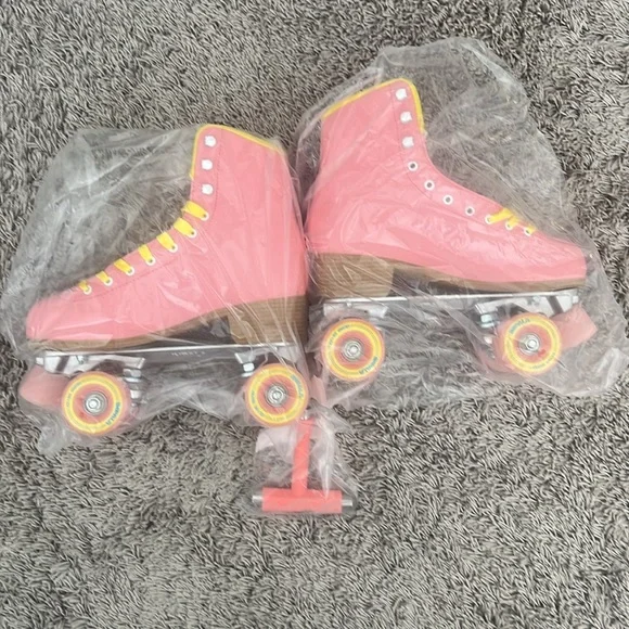 NIB Impala Roller Skates - Picture 14 of 17